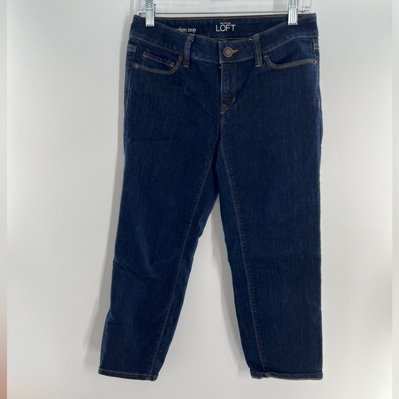 ANN TAYLOR LOFT MODERN CROP JEANS SIZE 2/26 - Picture 1 of 4